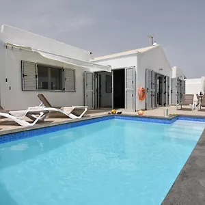 Malagueñas , Puerto del Carmen (Lanzarote) España